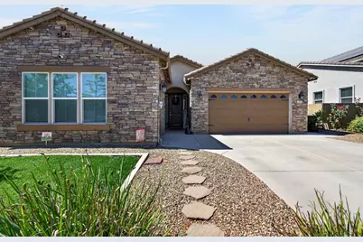 2013 Van Ruiten Drive, Lodi, CA 95242 - Photo 2