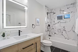 1150 Ocean Ave, Oakland, CA 94608 - Photo 18