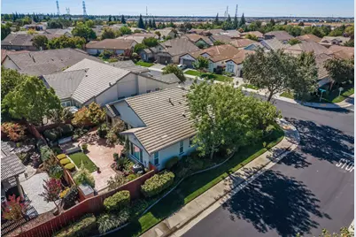 2009 Thorncroft Lane, Roseville, CA 95747 - Photo 72