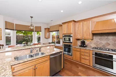 2009 Thorncroft Lane, Roseville, CA 95747 - Photo 14