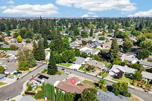 7264 Riverwind Way, Sacramento, CA 95831 - Photo 8