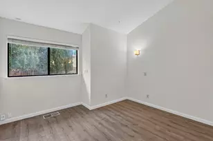 7264 Riverwind Way, Sacramento, CA 95831 - Photo 16