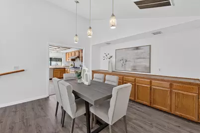 7264 Riverwind Way, Sacramento, CA 95831 - Photo 36