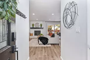 14069 Torrey Pines Dr, Auburn, CA 95602 - Photo 4