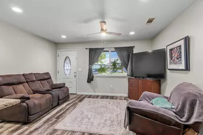 613 Summit Court, Modesto, CA 95357 - Photo 10