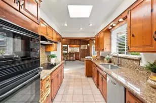 3721 Laura Ct, Sacramento, CA 95821 - Photo 10