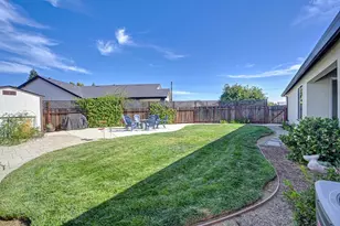 9657 Webb St, Elk Grove, CA 95624 - Photo 26