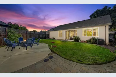 9657 Webb Street, Elk Grove, CA 95624 - Photo 28