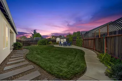 9657 Webb Street, Elk Grove, CA 95624 - Photo 24