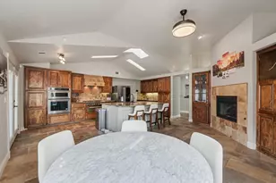 4221 Copper Creek Dr, Modesto, CA 95355 - Photo 14
