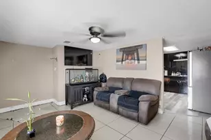 921 Atlantic Dr, Modesto, CA 95358 - Photo 6