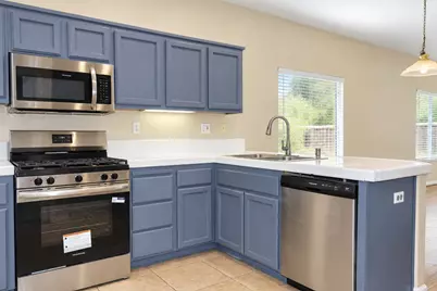 8872 Mannington Street, Elk Grove, CA 95758 - Photo 14