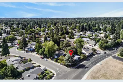 1400 Klamath River Drive, Rancho Cordova, CA 95670 - Photo 4
