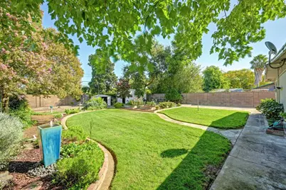 4913 Saint Lynn Lane, Carmichael, CA 95608 - Photo 46