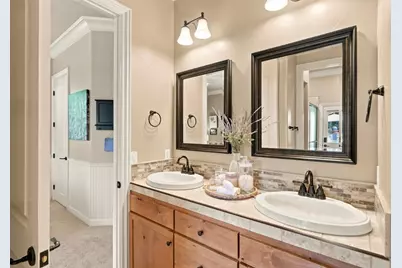 8635 Ashbury Court, Roseville, CA 95747 - Photo 46