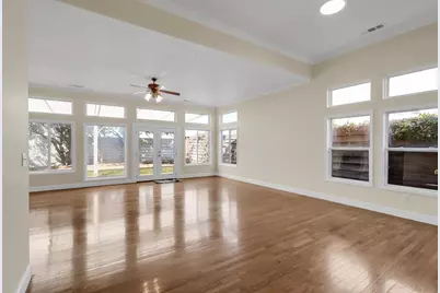 1605 Linnea Lane, Modesto, CA 95355 - Photo 2