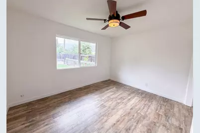 6809 Weddigen Way, North Highlands, CA 95660 - Photo 14