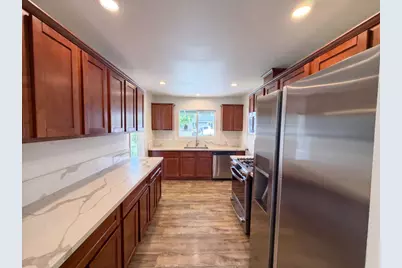 6809 Weddigen Way, North Highlands, CA 95660 - Photo 2