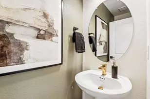 10 Kierland Pl, Elk Grove, CA 95758 - Photo 16