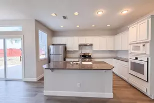 2571 Cantara Ct, Sacramento, CA 95835 - Photo 16