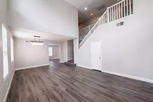 2571 Cantara Ct, Sacramento, CA 95835 - Photo 10