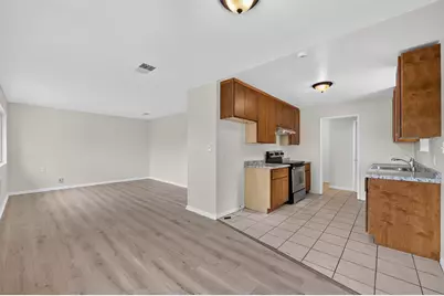 5741 Wallace Avenue, Sacramento, CA 95824 - Photo 12