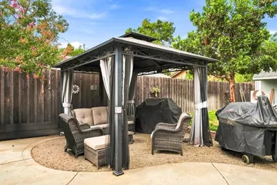 1109 Peek Avenue, Modesto, CA 95358 - Photo 26