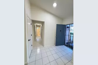 7506 Mandy Drive, Sacramento, CA 95823 - Photo 12