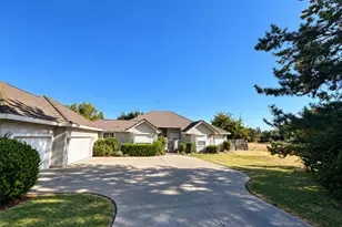 2755 Stony Creek Cir, Acampo, CA 95220 - Photo 1