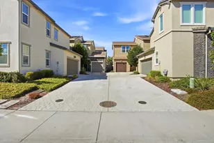 1827 Silver Almond Ln, Sacramento, CA 95834 - Photo 2
