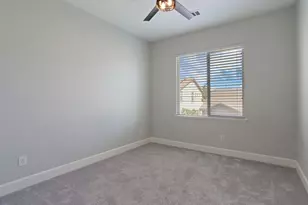 10816 Merritt Dr, Stockton, CA 95219 - Photo 36