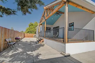 4933 Dry Creek Rd, Sacramento, CA 95838 - Photo 22