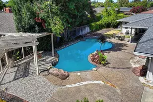 441 Estates Dr, Sacramento, CA 95864 - Photo 36