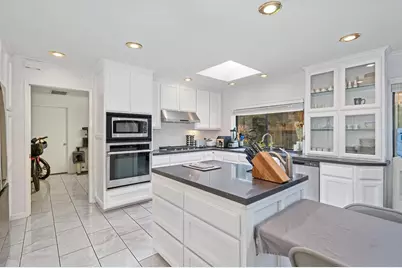 441 Estates Drive, Sacramento, CA 95864 - Photo 16