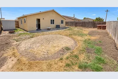 767 Taryn Court, Merced, CA 95341 - Photo 12