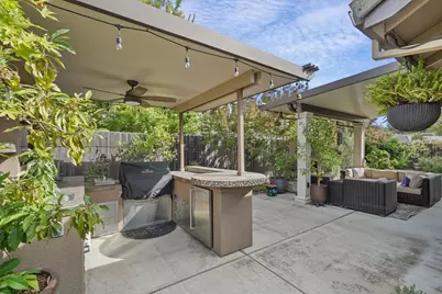 929 Lake Canyon Avenue, Galt, CA 95632 - Photo 38