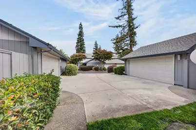 8028 Briar Ridge Lane, Citrus Heights, CA 95610 - Photo 4