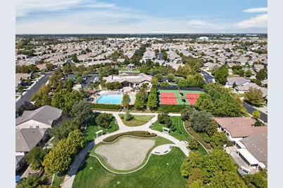 9963 Sheffield Way, Elk Grove, CA 95757 - Photo 44