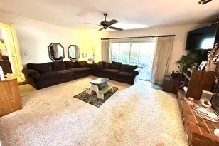 8527 Cliffwood, Sacramento, CA 95826 - Photo 4