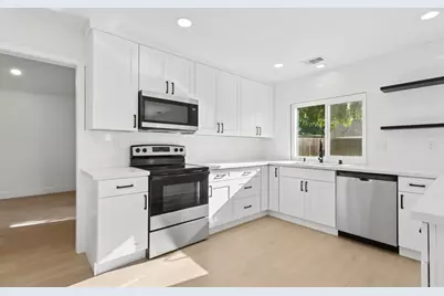 5814 Caribbean Circle, Stockton, CA 95210 - Photo 8