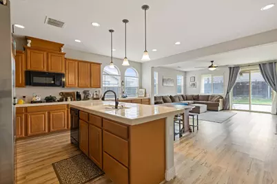 4045 Huston Way, Olivehurst, CA 95961 - Photo 10