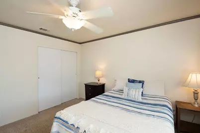 512 Thompson Way, Escalon, CA 95320 - Photo 32