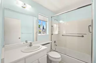 9101 Newhall Dr, Sacramento, CA 95826 - Photo 12