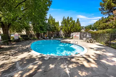 9101 Newhall Drive #35, Sacramento, CA 95826 - Photo 14