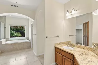 950 Chisholm Trail, Galt, CA 95632 - Photo 36