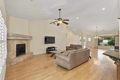 950 Chisholm Trail, Galt, CA 95632 - Photo 18