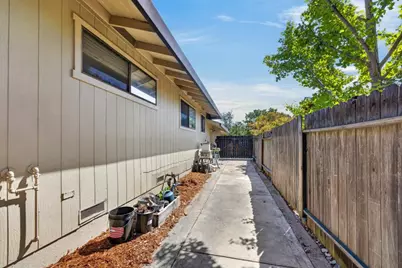 242 Jennifer Circle, Roseville, CA 95678 - Photo 54