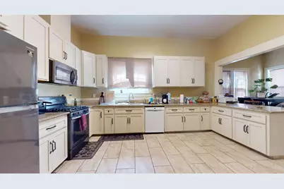 125 S I Street, Madera, CA 93637 - Photo 10
