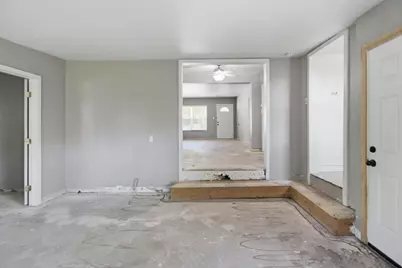 2040 Verano Street, Sacramento, CA 95838 - Photo 10