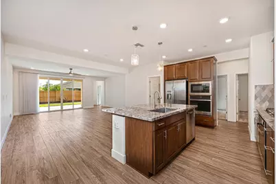 12808 Montbrook Way, Rancho Cordova, CA 95742 - Photo 32